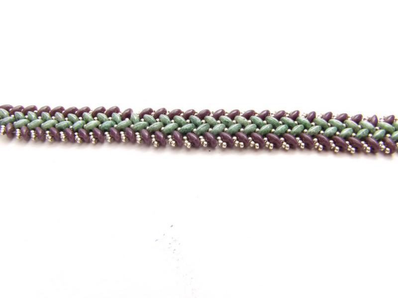 Armband  Perlen Grün Lila